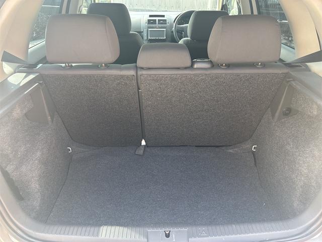 ポロ １．４　コンフォートライン　ＥＴＣ　バックカメラ　ナビ　ＴＶ　クリアランスソナー　アルミホイール　キーレスエントリー　電動格納ミラー　ＡＴ　盗難防止システム　ＡＢＳ　ＥＳＣ　ＣＤ　エアコン　パワーステアリング　パワーウィンドウ（17枚目）