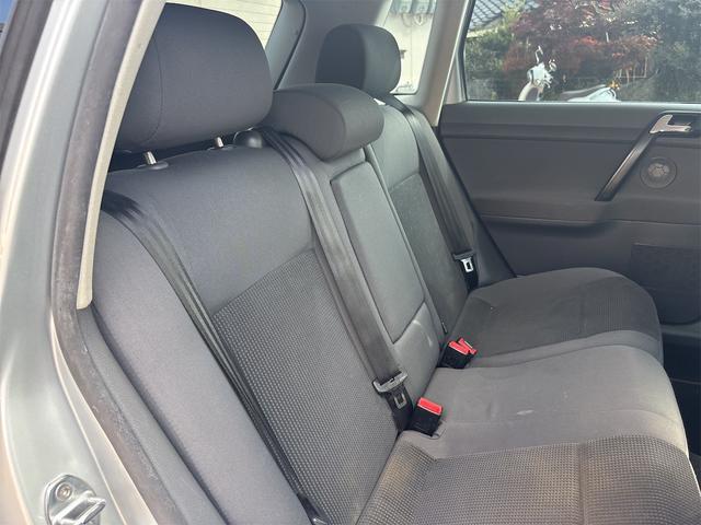 ポロ １．４　コンフォートライン　ＥＴＣ　バックカメラ　ナビ　ＴＶ　クリアランスソナー　アルミホイール　キーレスエントリー　電動格納ミラー　ＡＴ　盗難防止システム　ＡＢＳ　ＥＳＣ　ＣＤ　エアコン　パワーステアリング　パワーウィンドウ（23枚目）