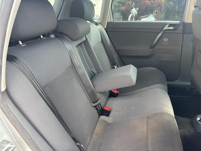 ポロ １．４　コンフォートライン　ＥＴＣ　バックカメラ　ナビ　ＴＶ　クリアランスソナー　アルミホイール　キーレスエントリー　電動格納ミラー　ＡＴ　盗難防止システム　ＡＢＳ　ＥＳＣ　ＣＤ　エアコン　パワーステアリング　パワーウィンドウ（26枚目）