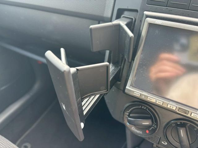 ポロ １．４　コンフォートライン　ＥＴＣ　バックカメラ　ナビ　ＴＶ　クリアランスソナー　アルミホイール　キーレスエントリー　電動格納ミラー　ＡＴ　盗難防止システム　ＡＢＳ　ＥＳＣ　ＣＤ　エアコン　パワーステアリング　パワーウィンドウ（34枚目）