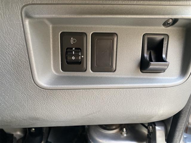 ミニキャブバン ＣＬ　ＡＴ　ドライブレコーダー　ＥＴＣ　ナビ　ＴＶ　両側スライドドア　キーレスエントリー　エアコン　パワーステアリング　パワーウィンドウ　運転席エアバッグ　助手席エアバッグ（17枚目）