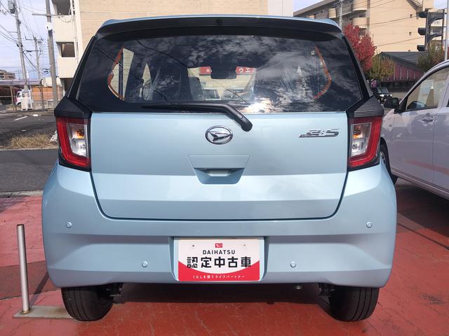 ミライース Ｌ　ＳＡＩＩＩ　４ＷＤ　前後コーナーセンサー　キーレスエントリー　オートマチックハイビーム　禁煙車　記録簿　認定中古車　レーンアシスト　オートマチックハイビーム　衝突回避支援システム搭載車（5枚目）