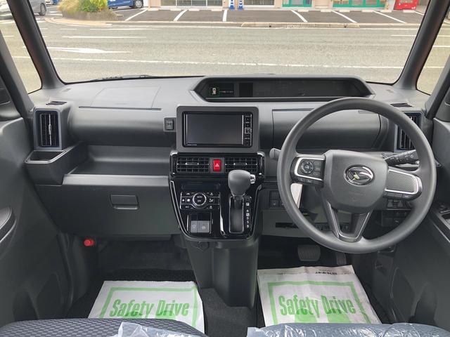 タント カスタムＸ　４ＷＤ　ワンオーナー　ツートンカラー　ナビゲーション　ドライブレコーダー　運転席／助手席シートヒーター　ＬＥＤヘッドライト／フォグランプ　両側パワースライドドア　コーナーセンサー（3枚目）