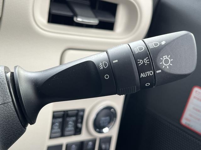 ムーヴキャンバス Xブラックインテリアリミテッド SAIII ワンオーナー ツートンカラー LEDフォグランプ 両側パワースライドドア 禁煙車 記録簿 認定中古車 レーンアシスト オートマチックハイビーム 衝突回避支援システム搭載車(17枚目)