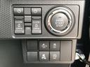 カスタムＸ　ＬＥＤヘッドライト／フォグランプ　両側パワースライドドア　コーナーセンサー　運転席／助手席シートヒーター　記録簿　禁煙車　認定中古車　レーンアシスト　　衝突回避支援システム搭載車（18枚目）