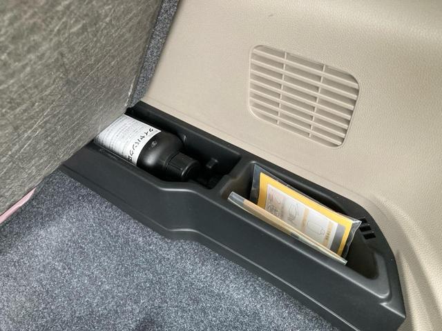 Ｎ－ＯＮＥ Ｇ・Ｌパッケージ　車検Ｒ９年９月まで　禁煙車　純正ナビ　バックカメラ　テレビ　ＤＶＤ　ＵＳＢ　ステアリングリモコン　ＨＩＤオートライト　センターマフラー　１５インチアルミホイール　ミラノレッド　室内ルームクリーニング済（72枚目）