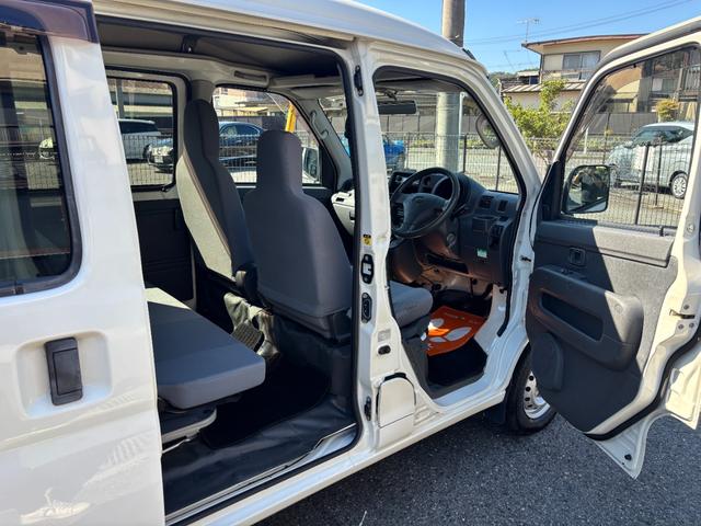 ハイゼットカーゴ ＤＸ　車検令和８年６月２２日　ハイルーフ　パワーウィンドウ　ＥＴＣ　４速オートマ　ＫＦ型エンジン　タイミングチェーン　プライバシーガラス　集中ドアロック（10枚目）