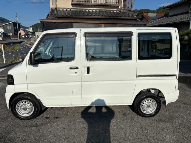 クリッパーバン ＤＸ　車検令和９年５月２７日　法人ワンオーナー　オートマ　パワステ　運転席／助手席エアバック　集中ドアロック（2枚目）