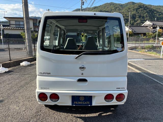 クリッパーバン ＤＸ　車検令和９年５月２７日　法人ワンオーナー　オートマ　パワステ　運転席／助手席エアバック　集中ドアロック（4枚目）