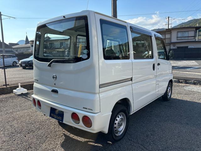 クリッパーバン ＤＸ　車検令和９年５月２７日　法人ワンオーナー　オートマ　パワステ　運転席／助手席エアバック　集中ドアロック（5枚目）