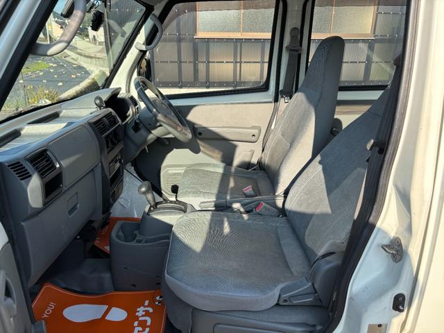 クリッパーバン ＤＸ　車検令和９年５月２７日　法人ワンオーナー　オートマ　パワステ　運転席／助手席エアバック　集中ドアロック（13枚目）