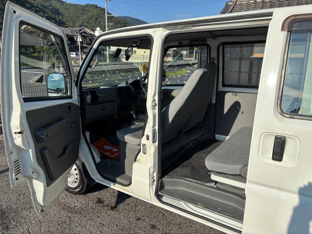クリッパーバン ＤＸ　車検令和９年５月２７日　法人ワンオーナー　オートマ　パワステ　運転席／助手席エアバック　集中ドアロック（15枚目）