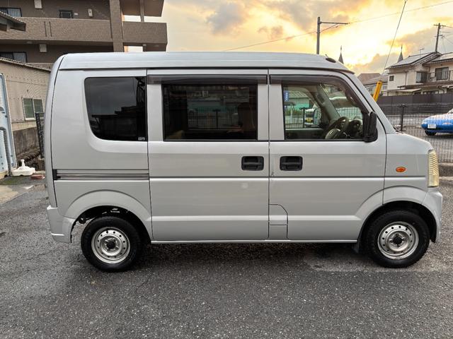 エブリイ ＰＣ　車検令和８年７月　４ＷＤ　ハイルーフ　キーレスキー　プライバシーガラス　パワーウィンドウ（6枚目）