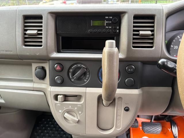 エブリイ ＰＣ　車検令和８年７月　４ＷＤ　ハイルーフ　キーレスキー　プライバシーガラス　パワーウィンドウ（18枚目）