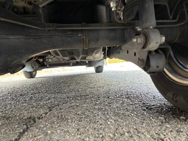 ハイゼットカーゴ スペシャル　車検令和９年１０月１９日　法人ワンオーナー　４速オートマ　エアバック（運転席／助手席）　集中ドアロック　タイミングチェーン　取扱説明書　保証書　整備点検記録簿（30枚目）