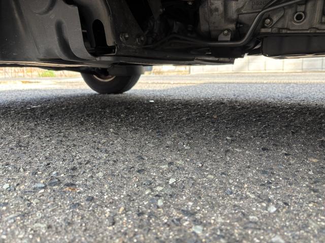 ハイゼットカーゴ スペシャル　車検令和９年１０月１９日　法人ワンオーナー　４速オートマ　エアバック（運転席／助手席）　集中ドアロック　タイミングチェーン　取扱説明書　保証書　整備点検記録簿（32枚目）