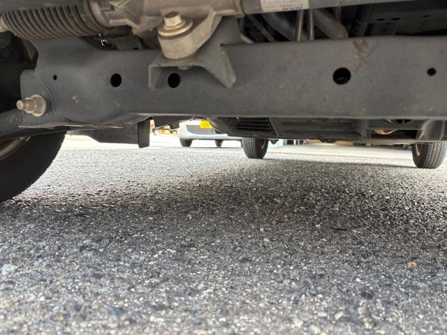 ハイゼットカーゴ スペシャル　車検令和９年１０月１９日　法人ワンオーナー　４速オートマ　エアバック（運転席／助手席）　集中ドアロック　タイミングチェーン　取扱説明書　保証書　整備点検記録簿（34枚目）