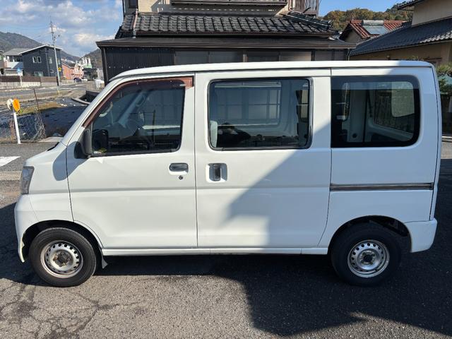 ハイゼットカーゴ スペシャルクリーン　車検令和９年１１月２４日　法人ワンオーナー　４ＷＤ　４速オートマ　パワーウィンドウ　フロントフォグライト　ＡＢＳ　ＳＲＳエアバック　集中ドアロック　タイミングチェーン　取説　保証書　整備点検記録簿（2枚目）