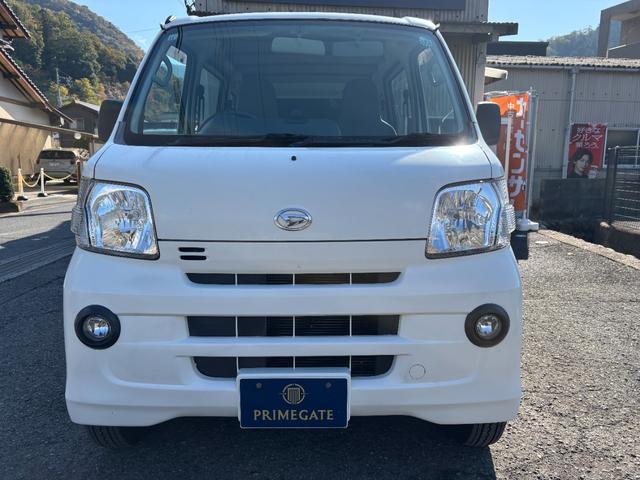 ハイゼットカーゴ スペシャルクリーン　車検令和９年１１月２４日　法人ワンオーナー　４ＷＤ　４速オートマ　パワーウィンドウ　フロントフォグライト　ＡＢＳ　ＳＲＳエアバック　集中ドアロック　タイミングチェーン　取説　保証書　整備点検記録簿（8枚目）