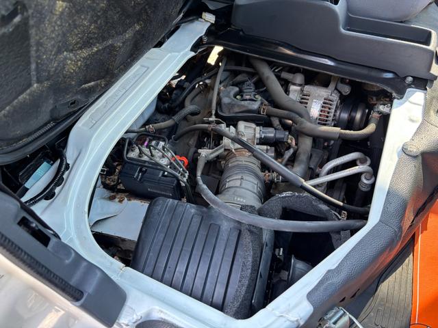 ハイゼットカーゴ スペシャルクリーン　車検令和９年１１月２４日　法人ワンオーナー　４ＷＤ　４速オートマ　パワーウィンドウ　フロントフォグライト　ＡＢＳ　ＳＲＳエアバック　集中ドアロック　タイミングチェーン　取説　保証書　整備点検記録簿（28枚目）