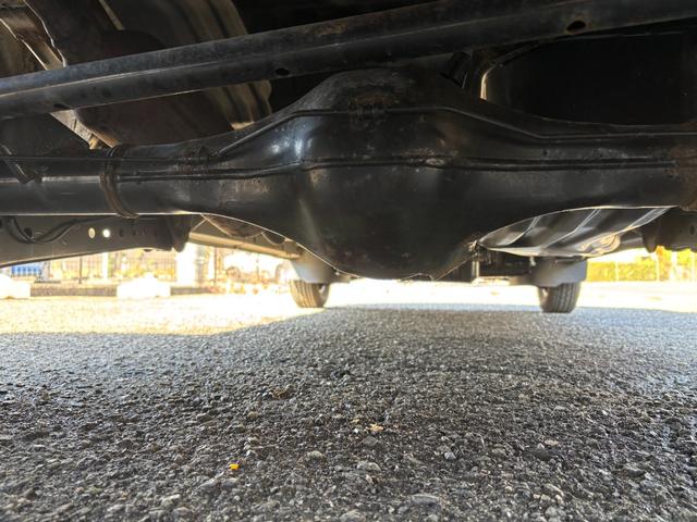 ハイゼットカーゴ スペシャルクリーン　車検令和９年１１月２４日　法人ワンオーナー　４ＷＤ　４速オートマ　パワーウィンドウ　フロントフォグライト　ＡＢＳ　ＳＲＳエアバック　集中ドアロック　タイミングチェーン　取説　保証書　整備点検記録簿（37枚目）