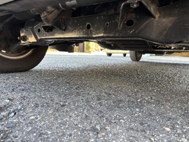 ハイゼットカーゴ スペシャルクリーン　車検令和９年１１月２４日　法人ワンオーナー　４ＷＤ　４速オートマ　パワーウィンドウ　フロントフォグライト　ＡＢＳ　ＳＲＳエアバック　集中ドアロック　タイミングチェーン　取説　保証書　整備点検記録簿（40枚目）