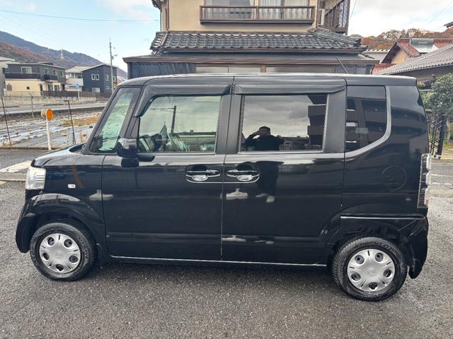 Ｎ－ＢＯＸ Ｇ・Ｌパッケージ　車検令和９年１月１８日まで　ワンオーナー　純正ナビ　バックカメラ　フルセグテレビ　ステアリングリモコン　左パワースライドドア　ＥＴＣ　禁煙車　スマートキー　プライバシーガラス　タイミングチェーン（2枚目）