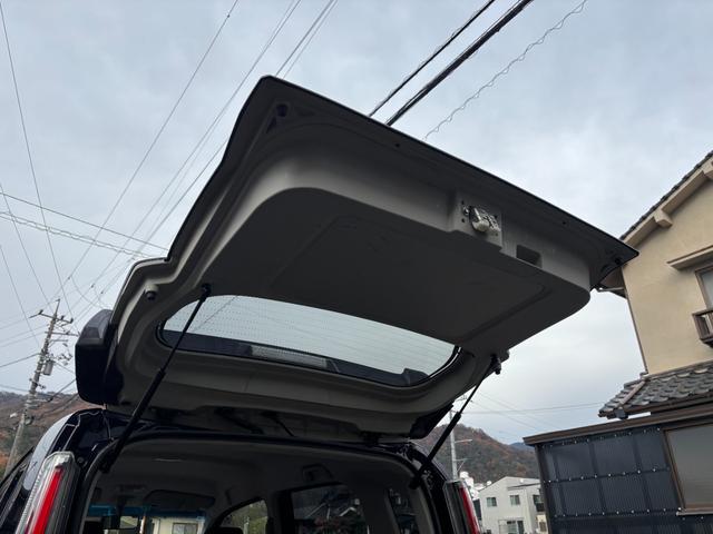 ムーヴ カスタム RS ハイパー 車検令和8年9月24日 ワンオーナー 4WDターボ 純正8インチナビ バックカメラ 地デジテレビ LEDヘッドランプ/フォグランプ ETC ハーフレザーシート 純正15インチアルミ 禁煙車 スマートキ(22枚目)