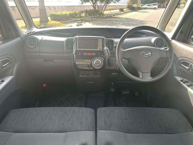 タント L ETC ナビ TV HID スマートキー 電動格納ミラー ベンチシート CVT 盗難防止システム ABS CD USB アルミホイール 衝突安全ボディ エアコン パワーステアリング パワーウィンドウ(2枚目)