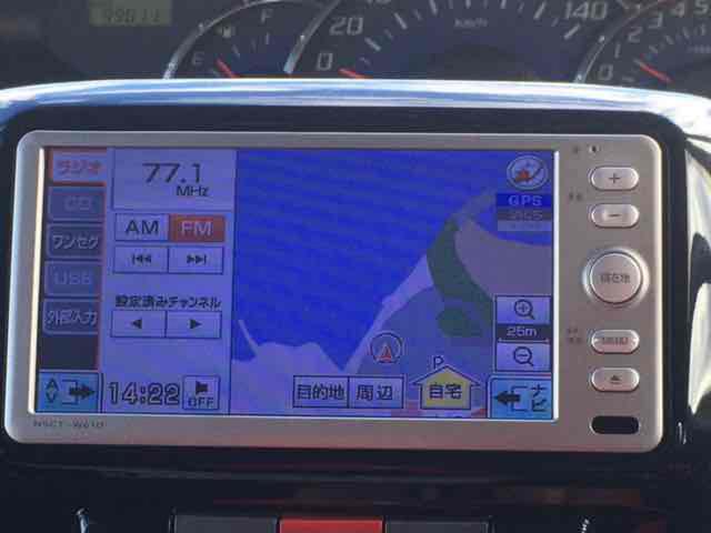 タント L ETC ナビ TV HID スマートキー 電動格納ミラー ベンチシート CVT 盗難防止システム ABS CD USB アルミホイール 衝突安全ボディ エアコン パワーステアリング パワーウィンドウ(4枚目)