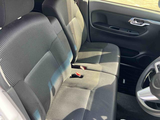 ムーヴ カスタム XリミテッドII SAIII 禁煙 ワンオーナー車 ナビTV エアバック アルミ スマートキー ABS キーフリー 整備記録簿(13枚目)