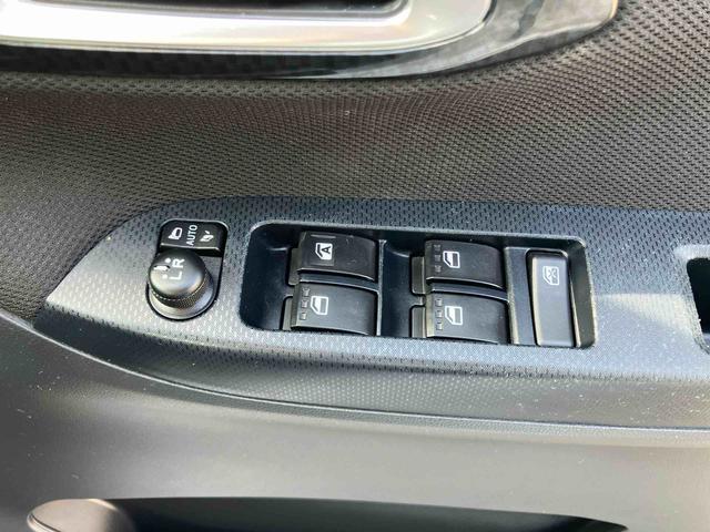 ムーヴ カスタム XリミテッドII SAIII 禁煙 ワンオーナー車 ナビTV エアバック アルミ スマートキー ABS キーフリー 整備記録簿(26枚目)