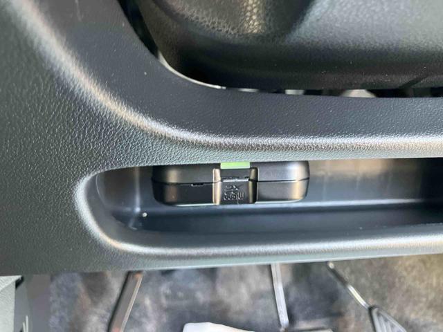 ムーヴ カスタム XリミテッドII SAIII 禁煙 ワンオーナー車 ナビTV エアバック アルミ スマートキー ABS キーフリー 整備記録簿(30枚目)