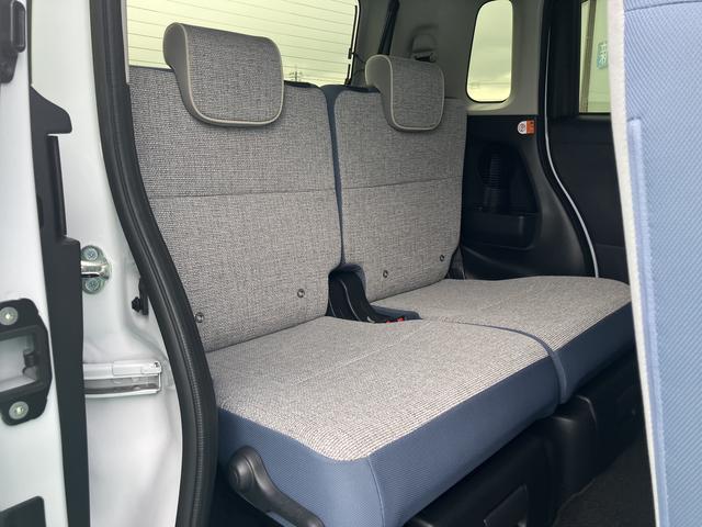 ムーヴキャンバス ストライプスG アイドルストップ セキュリティアラーム スマートキープッシュスタート キーフリーキー LEDライト 車線逸脱警報 Wエアバッグ 運転席エアバック オートハイビーム ABS 安全ボディ 両Pドア(53枚目)