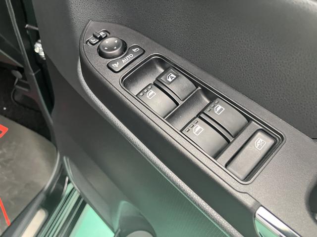 タント カスタムRS 両側パワスライドドア レーンキープA ISTOP オートミラー オートLED ターボエンジン ナビ付き LEDライト 1オーナー キーフリー セキュリティ 安全ボディー アルミホイール ABS(35枚目)