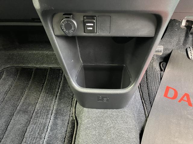 ムーヴキャンバス ＧメイクアップＶＳ　ＳＡＩＩＩ　カーナビ　キーフリーシステム　エアバック　ＡＢＳ　記録簿　プッシュスタートスマートキー（38枚目）