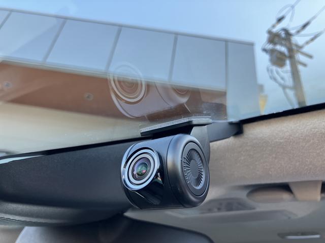 キャスト スタイルＸ　リミテッド　ＳＡＩＩＩ　ナビ付き　ＬＤＡ　電格ミラー　メンテナンスノート　安全ボディ　オートハイビーム　アイドリングストップ機能　禁煙車　キーフリーキー　オートライト　ワンオーナー　ＡＢＳ　デュアルエアバッグ　エアバック（3枚目）