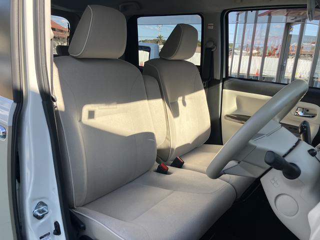 ムーヴキャンバス Ｇメイクアップリミテッド　ＳＡＩＩＩ　禁煙　パノラミックビューモニター　プッシュスタートスマートキー　カーナビ　キーレスエントリー　ドラレコ　記録簿　１オーナ（39枚目）