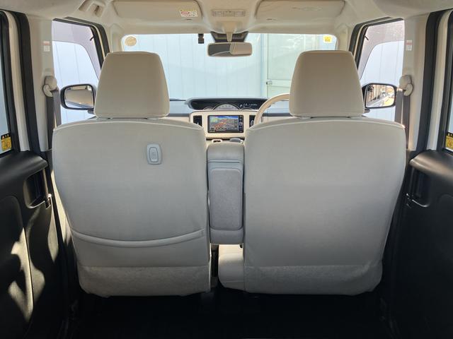 ムーヴキャンバス Ｇメイクアップリミテッド　ＳＡＩＩＩ　禁煙　パノラミックビューモニター　プッシュスタートスマートキー　カーナビ　キーレスエントリー　ドラレコ　記録簿　１オーナ（55枚目）