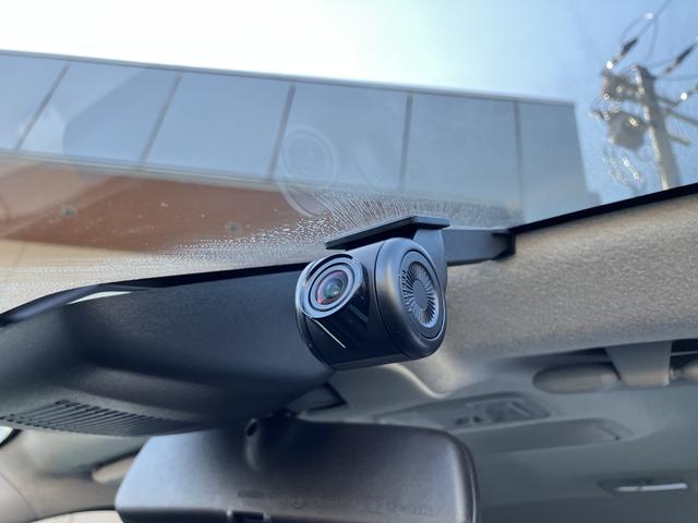 キャスト スタイルＧ　ＶＳ　ＳＡＩＩＩ　ナビ　軽減ブレーキ　シートヒータ　オートマチックハイビーム　キーフリー　ワンオーナー車　スマートキー　ドラレコ　エアバック　アルミホイール　ＡＢＳ　全方位　ＬＤＷ（3枚目）