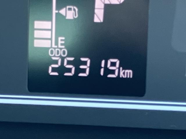 タント カスタムＸ　ワンオーナー　キーレスエントリー　スマキー　エアバッグ　アルミホイール　ＡＢＳ（32枚目）