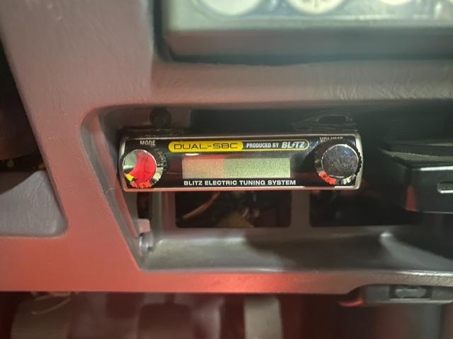 �r���I���u�e�b�h�h�œd���t�@�����R���g���[�����Ă��܂��B