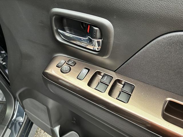 ワゴンＲカスタムＺ カスタムＺ　ＨＹＢＲＩＤ　ＺＸ　４型　社用車アップ♪　オートライト　プッシュスタート　シートヒーター　オートエアコン　スズキセーフティーサポート　衝突被害軽減システム　衝突安全ボディ　盗難防止システム　アダプティブクルーズコントロールシステム（24枚目）