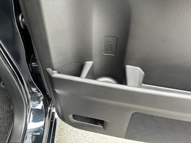 ワゴンＲカスタムＺ カスタムＺ　ＨＹＢＲＩＤ　ＺＸ　４型　社用車アップ♪　オートライト　プッシュスタート　シートヒーター　オートエアコン　スズキセーフティーサポート　衝突被害軽減システム　衝突安全ボディ　盗難防止システム　アダプティブクルーズコントロールシステム（33枚目）