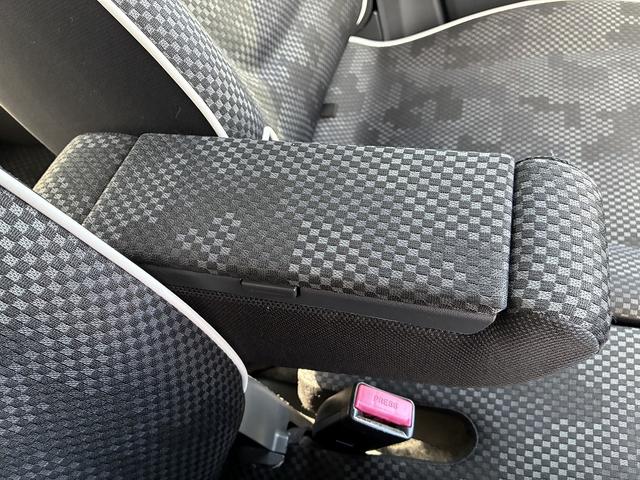 ハスラー Ｇ　２型　４ＷＤ車！　カーナビ　ＥＴＣ車載器　前後ドライブレコーダー　プッシュスタート　シートヒーター　オートエアコン　衝突被害軽減システム　盗難防止システム　衝突安全ボディ（21枚目）