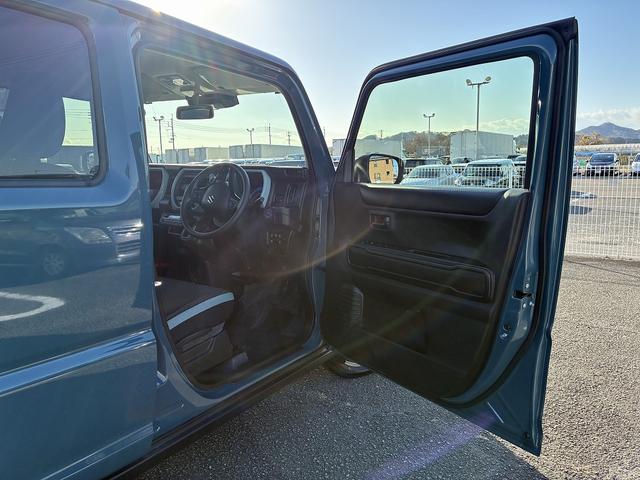 ハスラー ＨＹＢＲＩＤ　Ｇ　３型！！　オーディオレス　オートライト　プッシュスタート　シートヒーター　オートエアコン　スズキセーフティーサポート　ワンオーナー　衝突被害軽減システム　アイドリングストップ　衝突安全ボディ　盗難防止システム（22枚目）