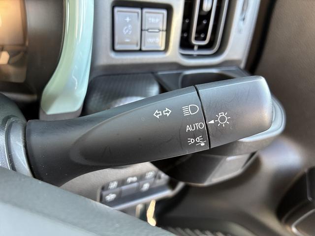 ハスラー ＨＹＢＲＩＤ　Ｇ　３型！！　オーディオレス　オートライト　プッシュスタート　シートヒーター　オートエアコン　スズキセーフティーサポート　ワンオーナー　衝突被害軽減システム　アイドリングストップ　衝突安全ボディ　盗難防止システム（55枚目）