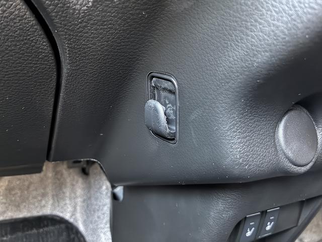 ハスラー ＨＹＢＲＩＤ　Ｇ　３型！！　オーディオレス　オートライト　プッシュスタート　シートヒーター　オートエアコン　スズキセーフティーサポート　ワンオーナー　衝突被害軽減システム　アイドリングストップ　衝突安全ボディ　盗難防止システム（67枚目）