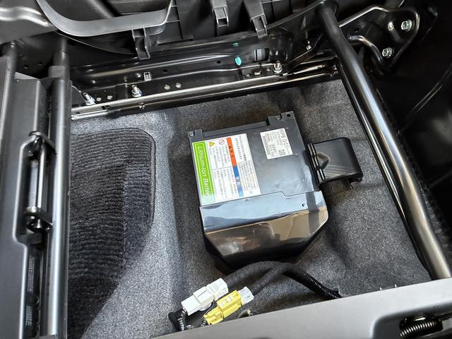 ハスラー ＨＹＢＲＩＤ　Ｇ　３型！！　オーディオレス　オートライト　プッシュスタート　シートヒーター　オートエアコン　スズキセーフティーサポート　ワンオーナー　衝突被害軽減システム　アイドリングストップ　衝突安全ボディ　盗難防止システム（71枚目）