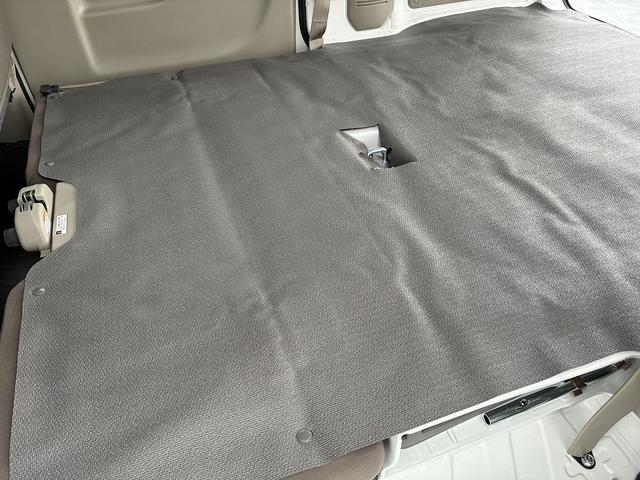 エブリイ ＰＡリミテッド　６型　２ＷＤ　純正ラジオ♪　オートライト　スライドドア　スズキセーフティーサポート　盗難防止システム　衝突安全ボディ（32枚目）